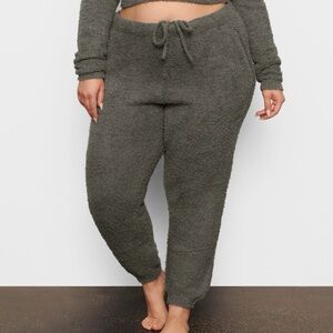 SKIMS Cozy Knit Jogger Pants Juniper Green